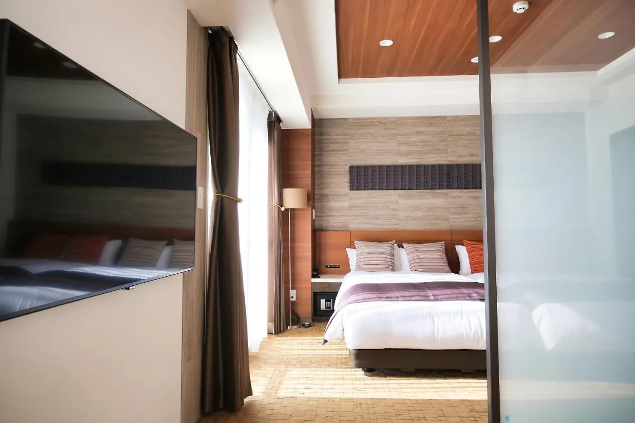 Luxcare Hotel Osaka