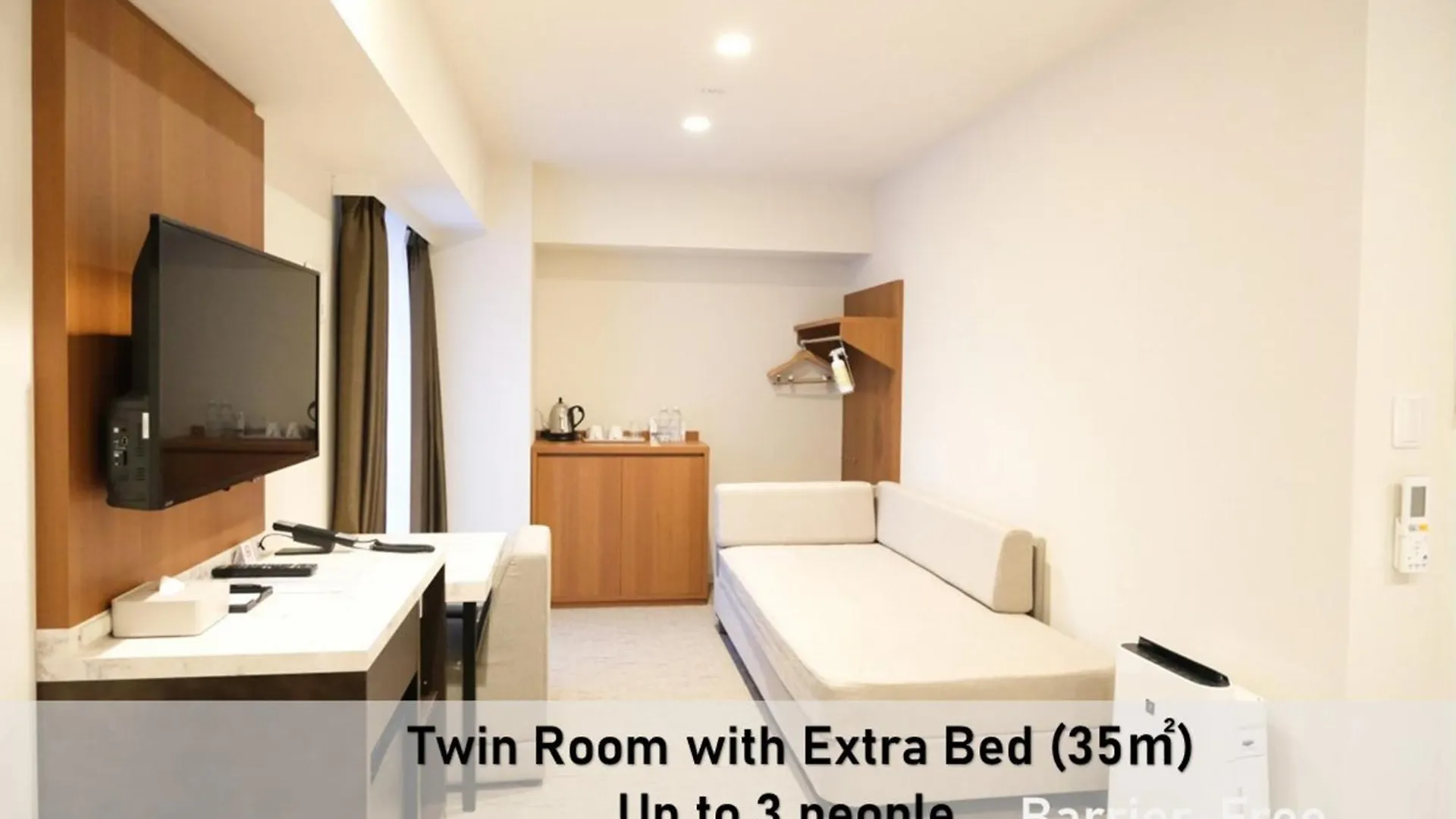 Luxcare Hotel Osaka 4*,  Giappone
