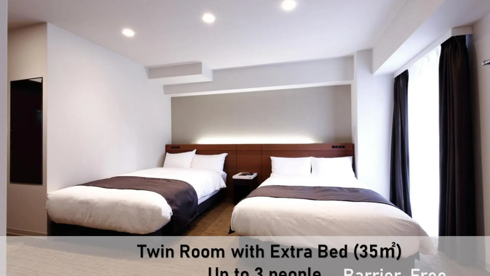 Luxcare Hotel Osaka 4*,