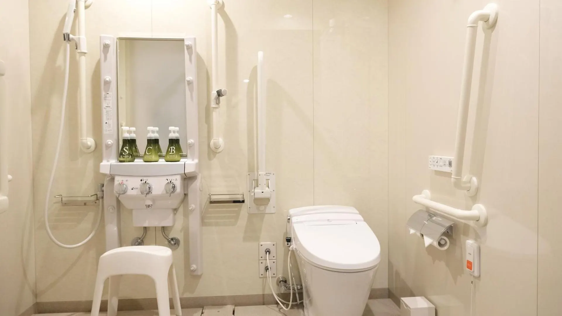 Luxcare Hotel Osaka