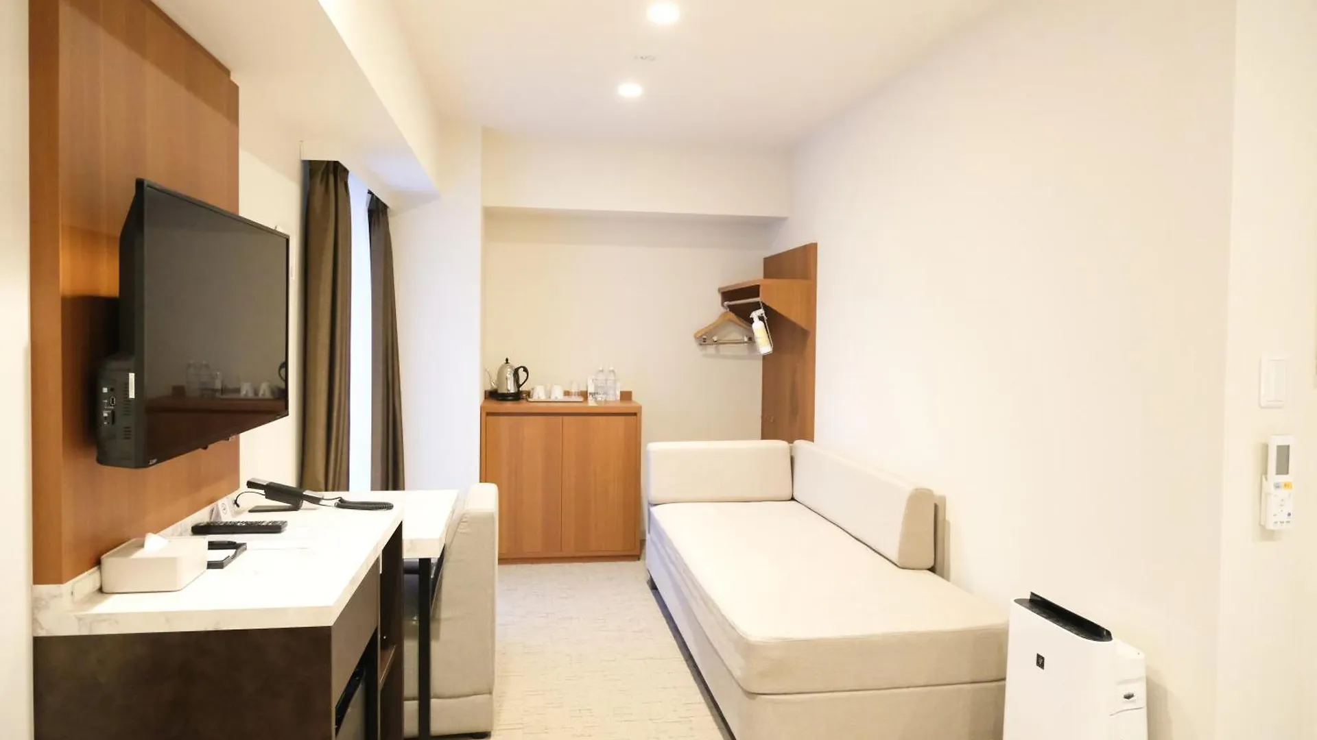 Luxcare Hotel 大阪